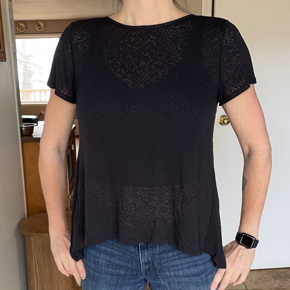 Lululemon Loop Around Tee Black - Picture 3 of 4
